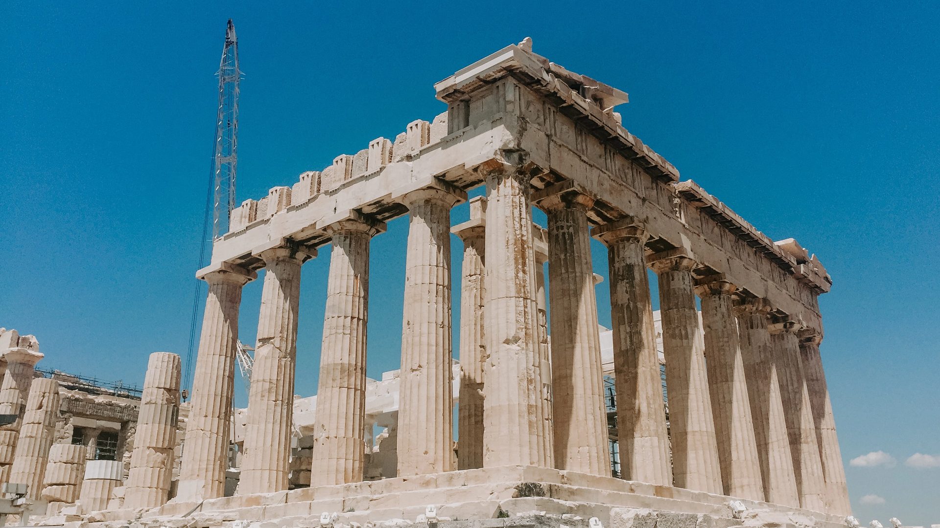 The marbles of parthenonas in the historic Centre of Greece