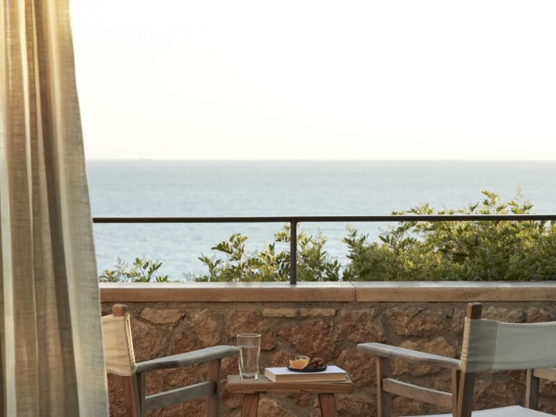 luxury retreat balcony