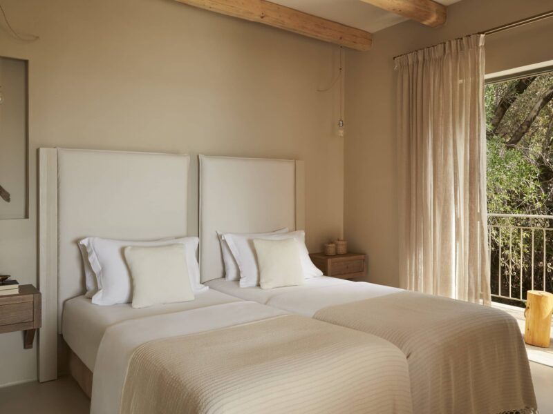 twin bed room in kefalonia