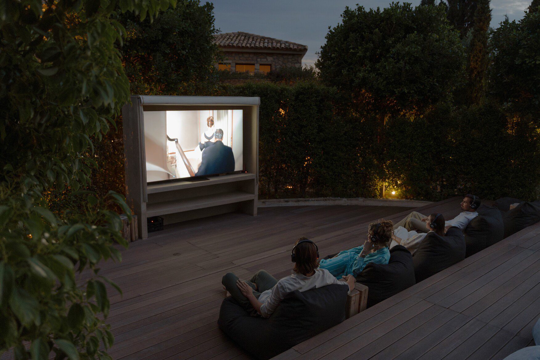 Open Cinema Idyllic Atmosphere at FZEEN Kefalonia