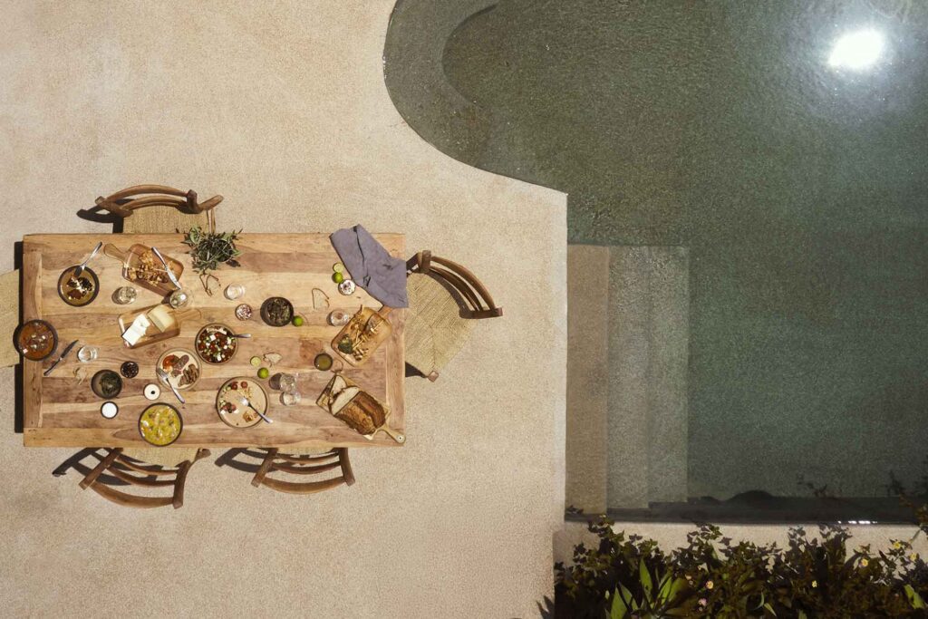 table with different diches F ZEEN KEFALONIA